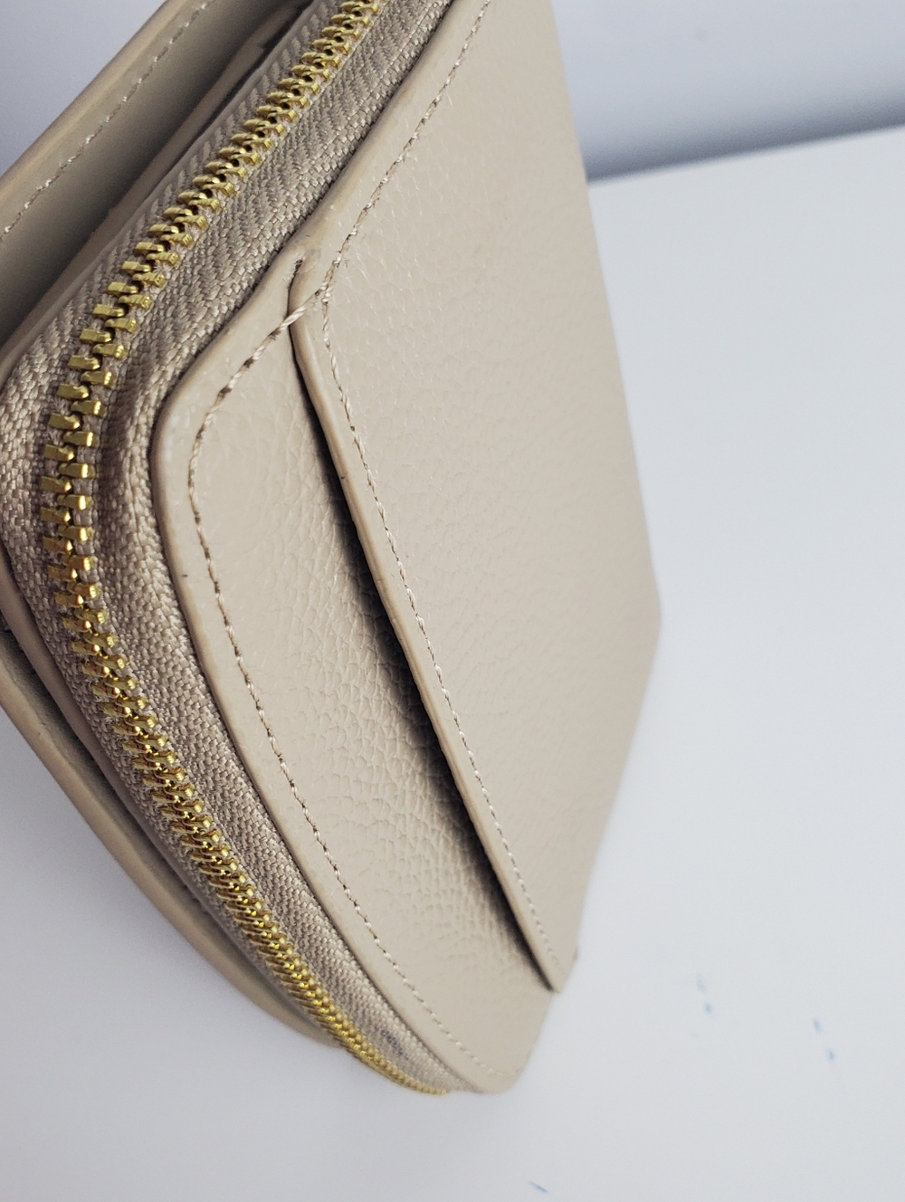 Quince Italian Pebbled Leather Compact Wallet - Picture 13 of 16